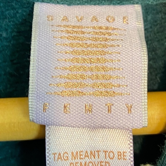 Savage x Fenty Forever Savage Showgirl Hooded Onesie | Hunter Green - Picture 10 of 12